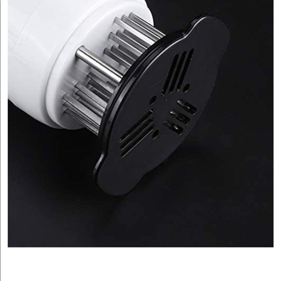 NWT Stainless Steel Tenderizer Tool Steak Meat Marinade great for any occasion - Picture 2 of 7